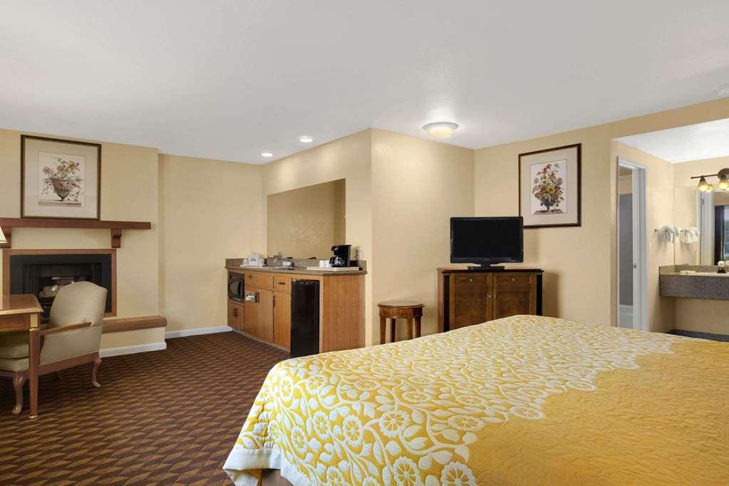 Comfort Inn Near Hearst Castle - Cambria サン・シメオン 部屋 写真