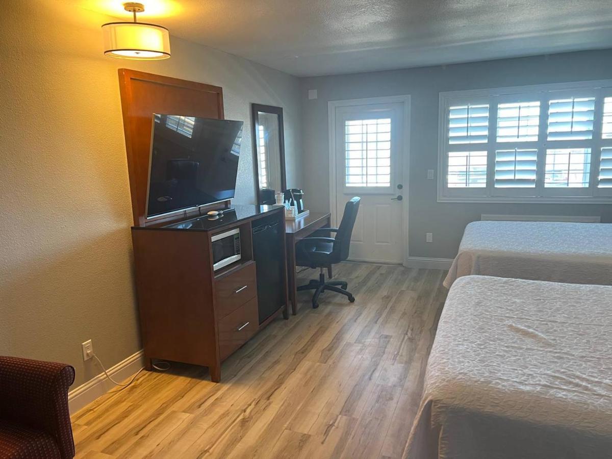 Comfort Inn Near Hearst Castle - Cambria サン・シメオン エクステリア 写真