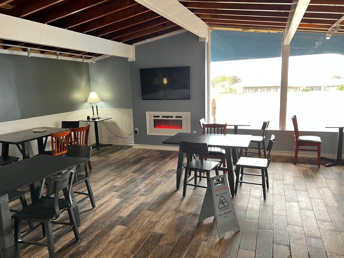 Comfort Inn Near Hearst Castle - Cambria サン・シメオン エクステリア 写真
