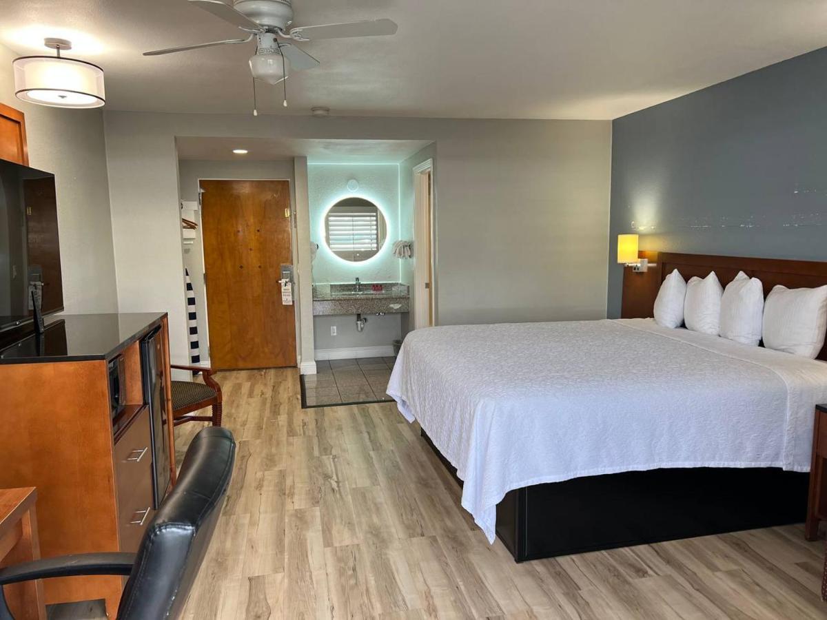 Comfort Inn Near Hearst Castle - Cambria サン・シメオン エクステリア 写真